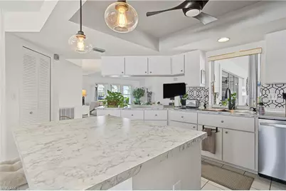 606 SE 15th St, Cape Coral, FL 33990 - Photo 23