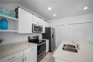 14087 Oviedo Pl, Fort Myers, FL 33905 - Photo 7