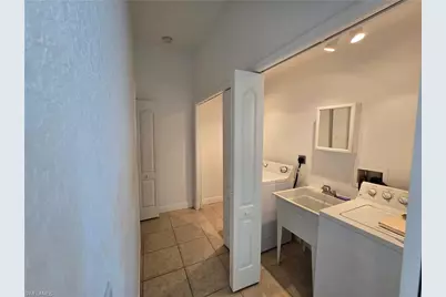123 NW 14th Ave, Cape Coral, FL 33993 - Photo 27