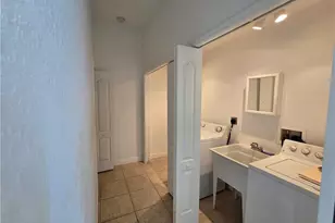 123 NW 14th Ave, Cape Coral, FL 33993 - Photo 27
