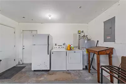 1931 NE 14th Ter, Cape Coral, FL 33909 - Photo 31