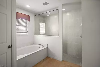 3841 SW 17th Pl, Cape Coral, FL 33914 - Photo 17