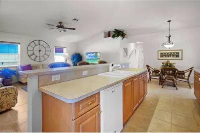 3841 SW 17th Pl, Cape Coral, FL 33914 - Photo 13