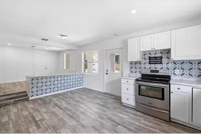 218 Poe Ave, North Fort Myers, FL 33917 - Photo 5
