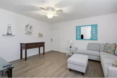 8141 Country Rd #105, Fort Myers, FL 33919 - Photo 5
