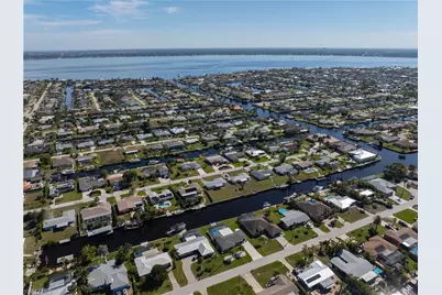 3102 SE 18th Ave, Cape Coral, FL 33904 - Photo 21