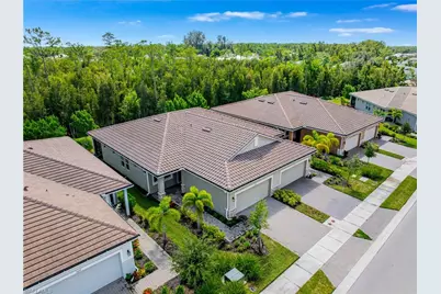 10295 Bonavie Cove Dr, Fort Myers, FL 33966 - Photo 3