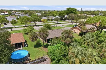 607 SE 24th Ave, Cape Coral, FL 33990 - Photo 37
