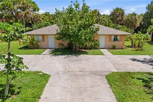 607 SE 24th Ave, Cape Coral, FL 33990 - Photo 1