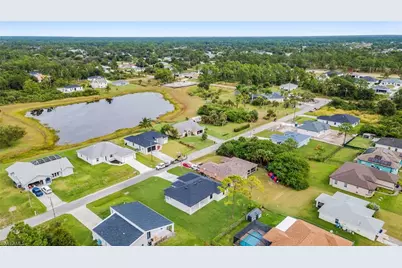 740 Chestnut St E, Lehigh Acres, FL 33974 - Photo 33