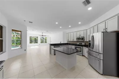 2628 Fairmont Cove Ct, Cape Coral, FL 33991 - Photo 13