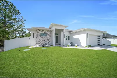 3710 6th St SW, Lehigh Acres, FL 33976 - Photo 3