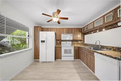 14503 Lakewood Trace Ct, Fort Myers, FL 33919 - Photo 3