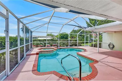 102 SE 38th Ter, Cape Coral, FL 33904 - Photo 41