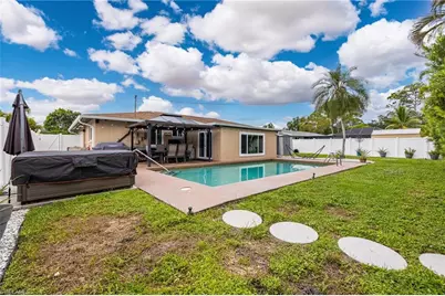 2439 Ephraim Ave, Fort Myers, FL 33907 - Photo 35