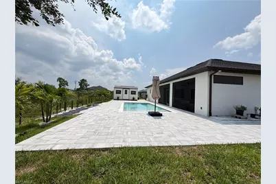 910 Venice Ave N, Lehigh Acres, FL 33971 - Photo 7