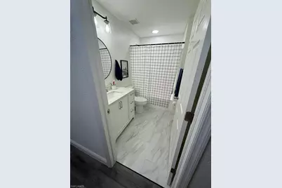 107 NE 15th Ter, Cape Coral, FL 33909 - Photo 11