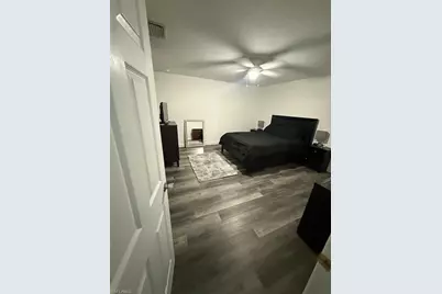 107 NE 15th Ter, Cape Coral, FL 33909 - Photo 5