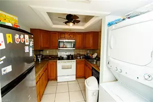 10107 Sandy Hollow Ln, Bonita Springs, FL 34135 - Photo 3