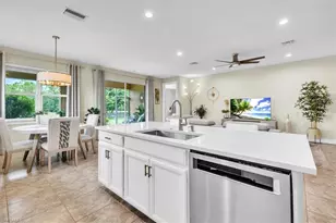 3286 Birchin Ln, Fort Myers, FL 33916 - Photo 15