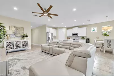 3286 Birchin Ln, Fort Myers, FL 33916 - Photo 7