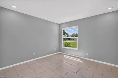 1405 SE 13th Ter, Cape Coral, FL 33990 - Photo 19