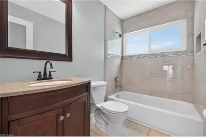 1405 SE 13th Ter, Cape Coral, FL 33990 - Photo 23