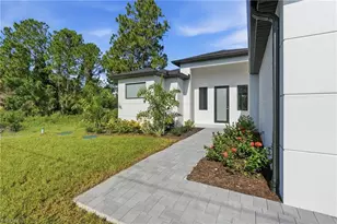 1134 Holmes Ave S, Lehigh Acres, FL 33974 - Photo 3