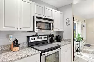 1312 SW 7th Ct, Cape Coral, FL 33991 - Photo 13