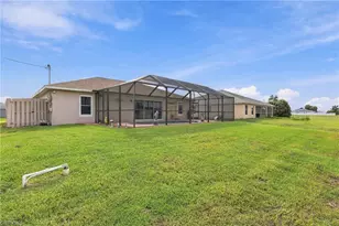 1312 SW 7th Ct, Cape Coral, FL 33991 - Photo 29