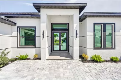 613 Gleason Pkwy, Cape Coral, FL 33914 - Photo 11