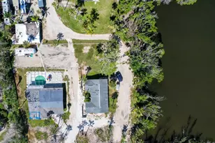 1450-1460 Ct Pl, Sanibel, FL 33957 - Photo 21