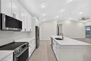 3301 NW 17th Ln, Cape Coral, FL 33993 - Photo 15