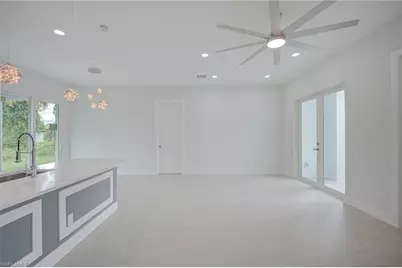 758 Bianca Ave S, Lehigh Acres, FL 33974 - Photo 9