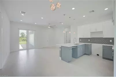 758 Bianca Ave S, Lehigh Acres, FL 33974 - Photo 5