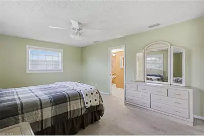 2016 SE 27th Ter, Cape Coral, FL 33904 - Photo 11