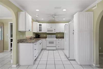 2016 SE 27th Ter, Cape Coral, FL 33904 - Photo 9