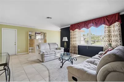 2016 SE 27th Ter, Cape Coral, FL 33904 - Photo 5