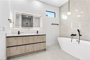 1406 NE 20th St, Cape Coral, FL 33909 - Photo 23