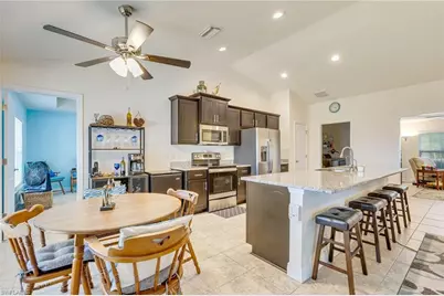 614 SW 31st Ter, Cape Coral, FL 33914 - Photo 9