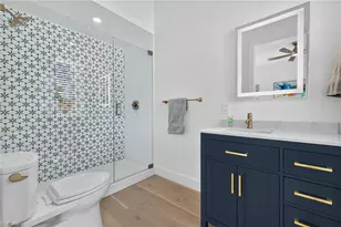 1272 Par View Dr, Sanibel, FL 33957 - Photo 21