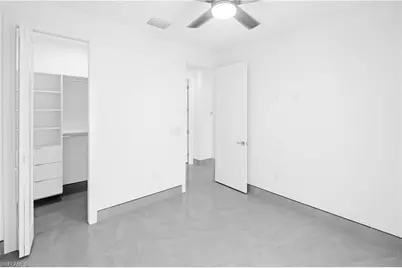 305 SW 15th Ter, Cape Coral, FL 33991 - Photo 17
