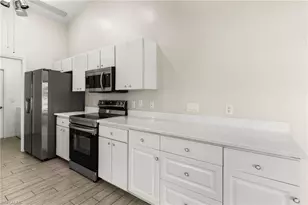1810 SW 22nd Terrace, Cape Coral, FL 33991 - Photo 11