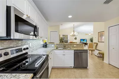 401 NW 18th Ave, Cape Coral, FL 33993 - Photo 15