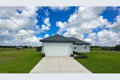 1083 Calico St, Labelle, FL 33935 - Photo 1