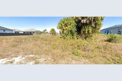 4034 28th St SW, Lehigh Acres, FL 33976 - Photo 3