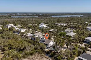 9247 Dimmick Dr, Sanibel, FL 33957 - Photo 45