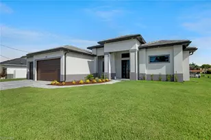 215 SW 37th Ln, Cape Coral, FL 33914 - Photo 1
