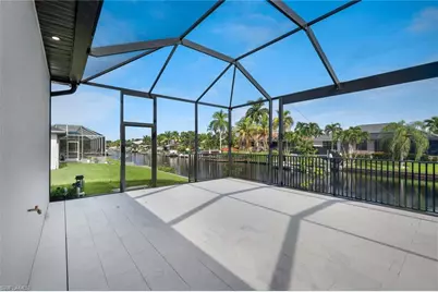 215 SW 37th Ln, Cape Coral, FL 33914 - Photo 35