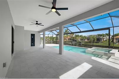 215 SW 37th Ln, Cape Coral, FL 33914 - Photo 31
